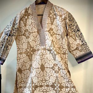 Pakistani KURTA / KAMEEZ